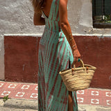 Jillian - Dress with Bold Design