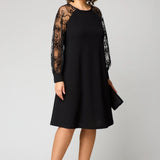 Natalie - Elegant Lace Dress