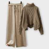 Maya - Elegant Knit Set