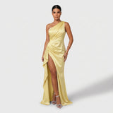 Phoebe - Elegant Maxi Dress