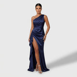 Phoebe - Elegant Maxi Dress